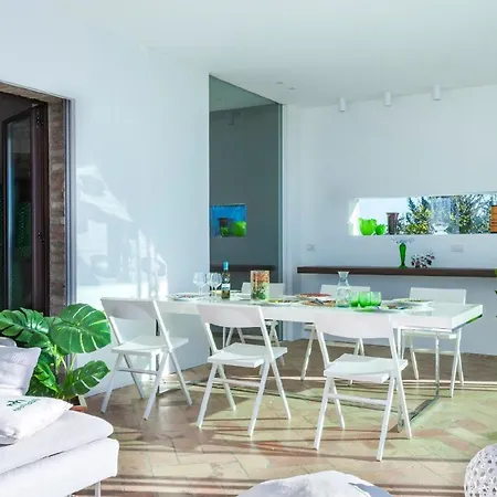 Ferienhaus In Mit Privatem Pool *