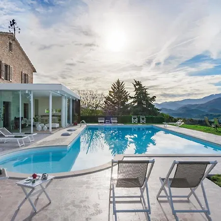 Ferienhaus In Mit Privatem Pool *